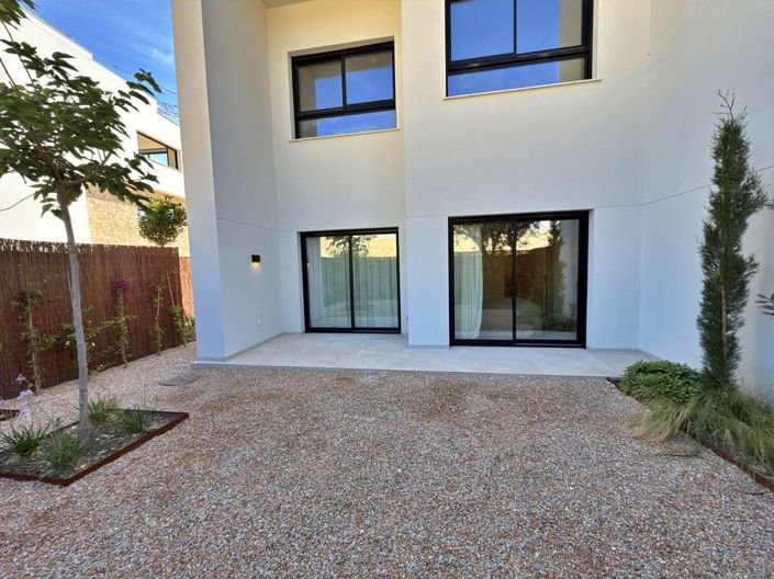 Image No.47-3 Bed Apartment for sale