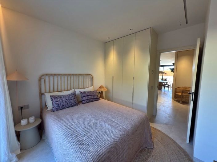 Image No.6-3 Bed Apartment for sale