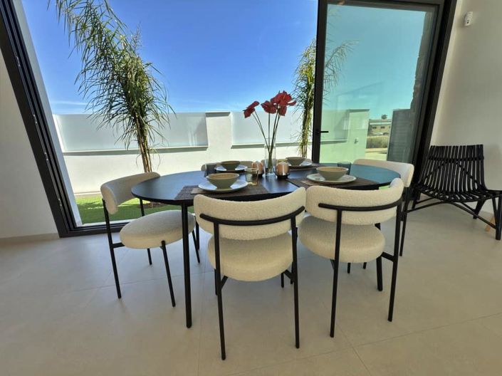 Image No.16-3 Bed Villa for sale