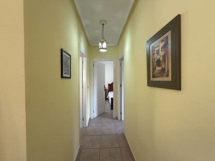 Image No.11-4 Bed Villa for sale