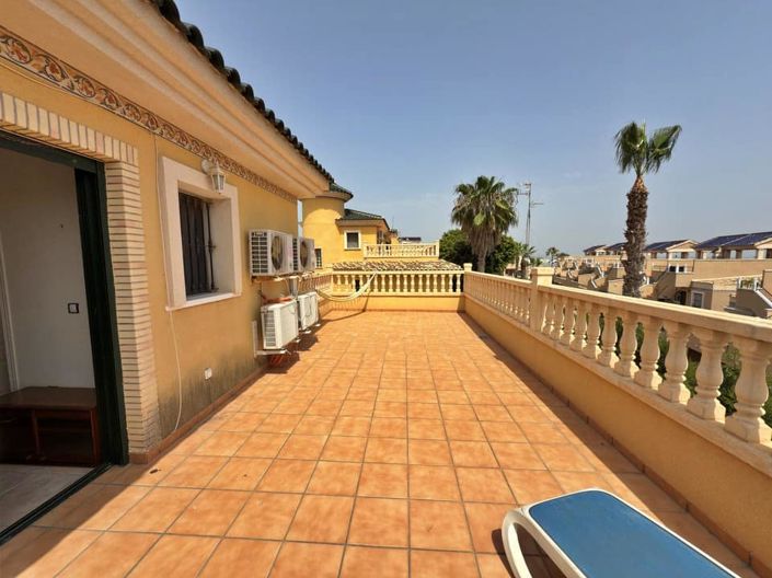 Image No.33-4 Bed Villa for sale