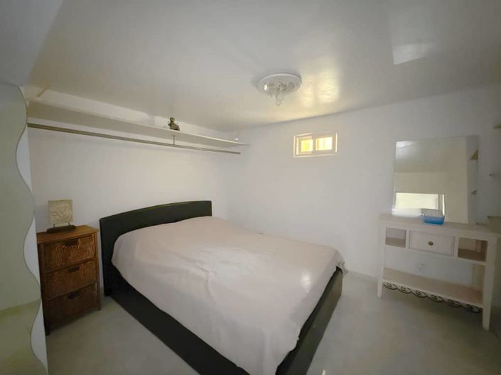 Image No.16-4 Bed Apartment for sale