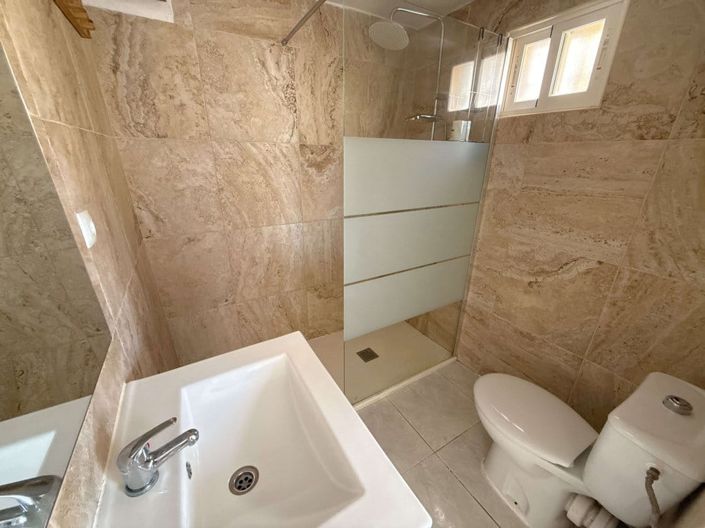 Image No.21-4 Bed Apartment for sale