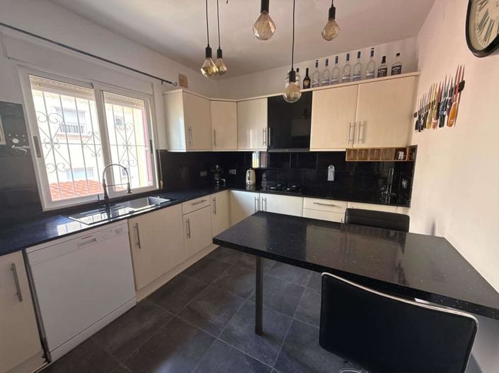 Image No.5-4 Bed Apartment for sale