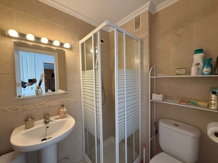 Image No.9-2 Bed Apartment for sale