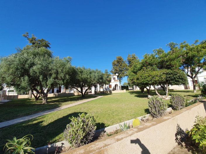 Image No.2-1 Bed Property for sale