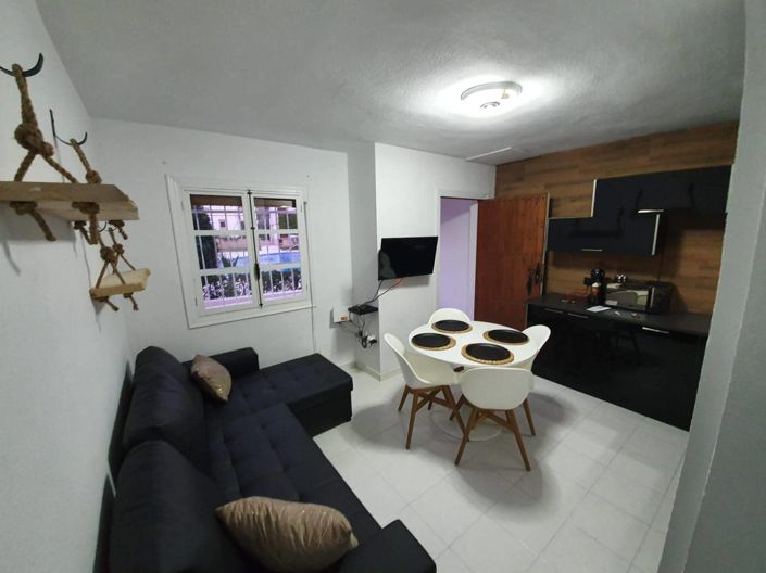 Image No.3-1 Bed Property for sale