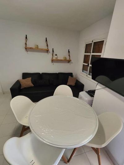 Image No.6-1 Bed Property for sale