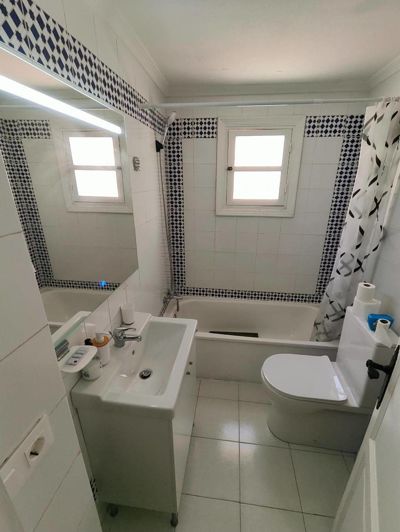 Image No.8-1 Bed Property for sale