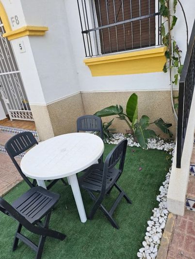 Image No.9-1 Bed Property for sale