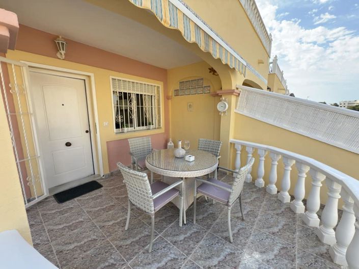 Image No.16-3 Bed Townhouse for sale