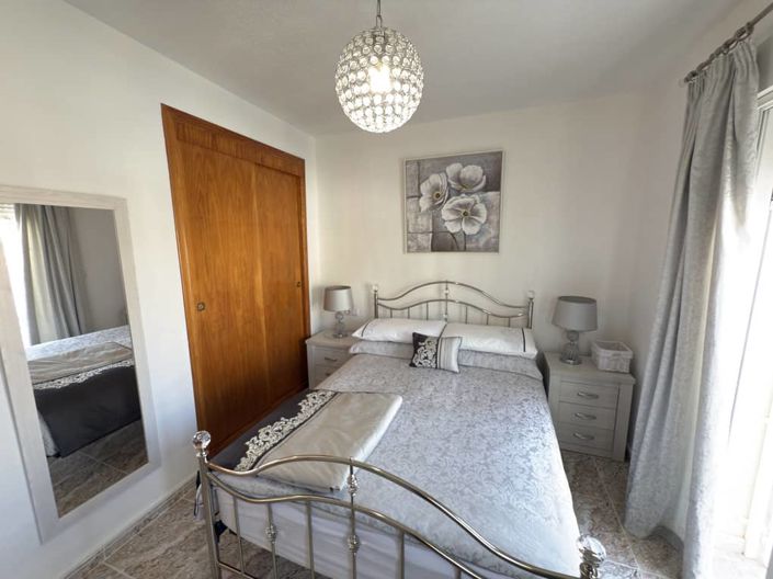 Image No.30-3 Bed Townhouse for sale