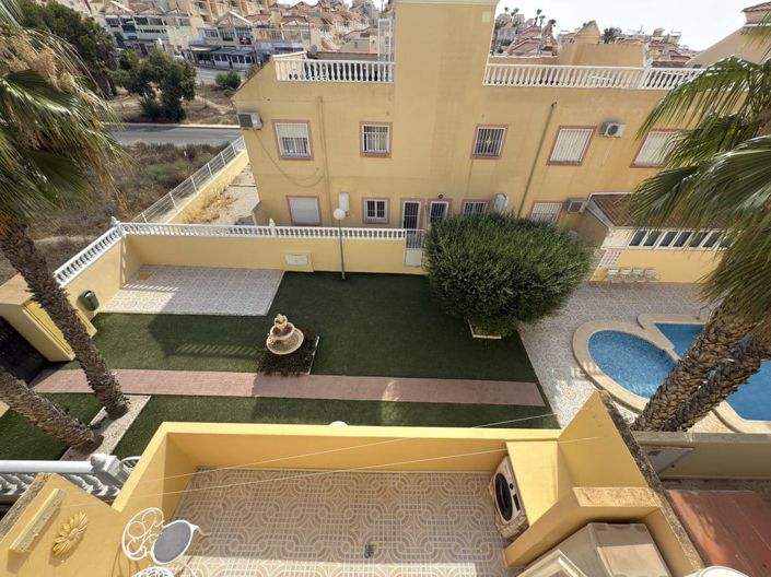 Image No.34-3 Bed Townhouse for sale