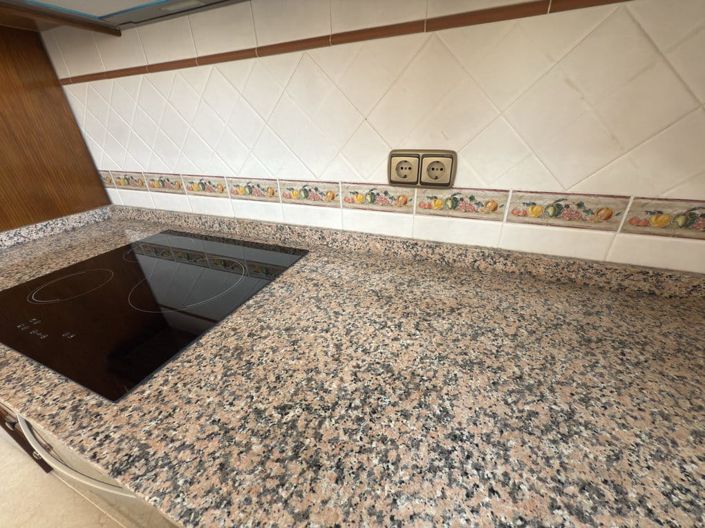 Image No.11-3 Bed Townhouse for sale