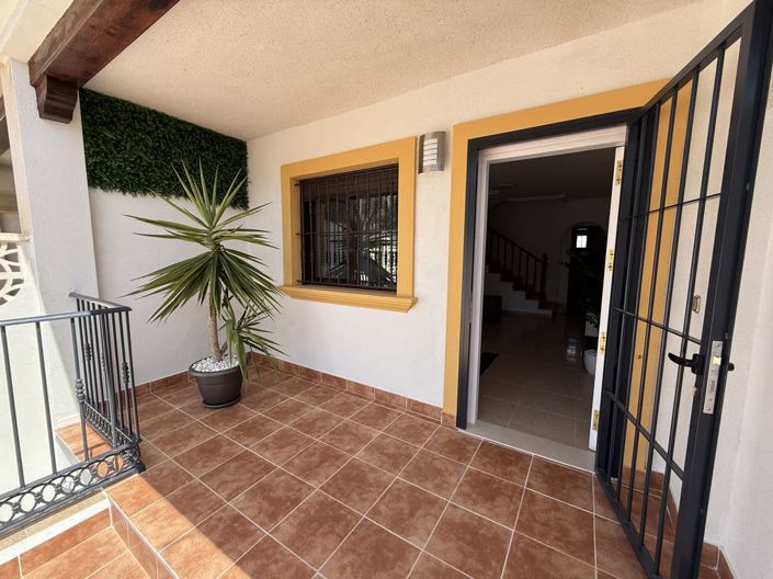 Image No.3-3 Bed Townhouse for sale