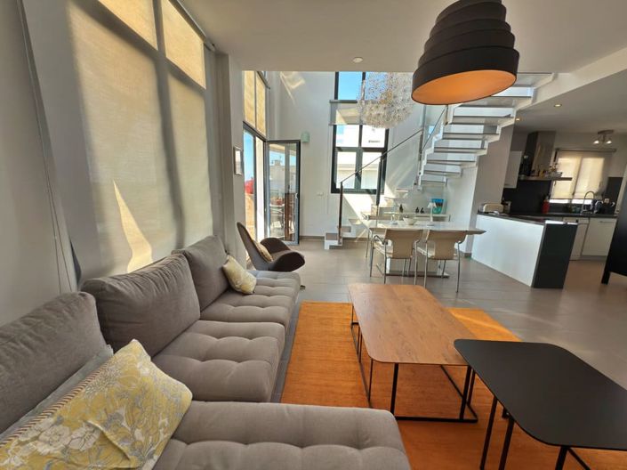 Image No.18-3 Bed Apartment for sale