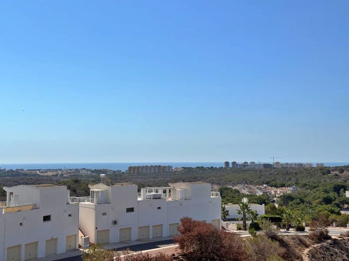 Image No.34-3 Bed Apartment for sale