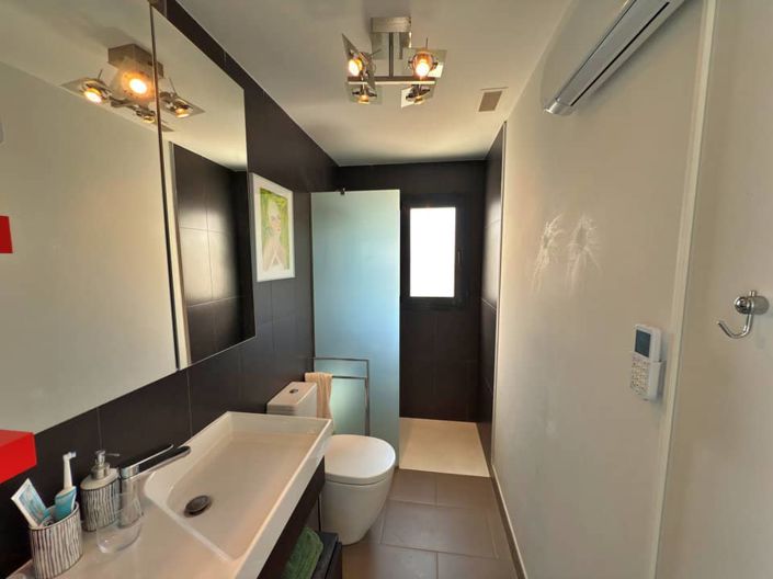 Image No.37-3 Bed Apartment for sale