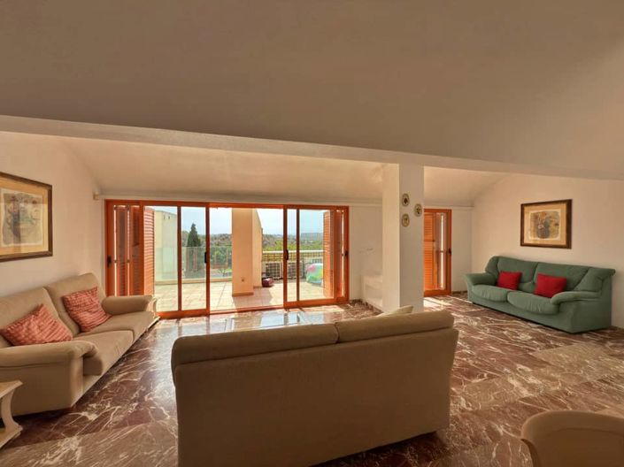 Image No.14-2 Bed Apartment for sale