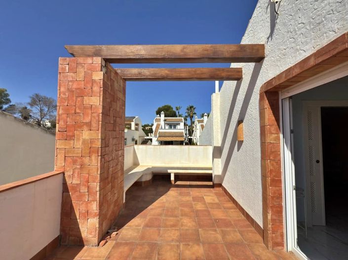 Image No.24-4 Bed Villa for sale