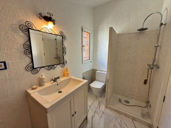 Image No.30-4 Bed Villa for sale