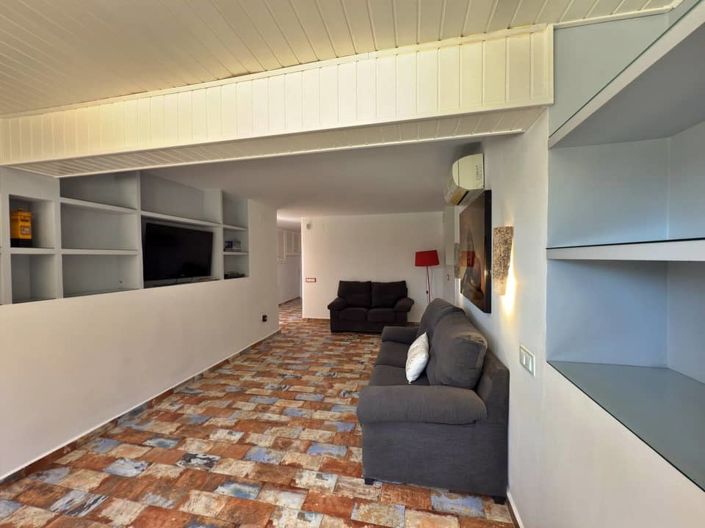 Image No.38-4 Bed Villa for sale