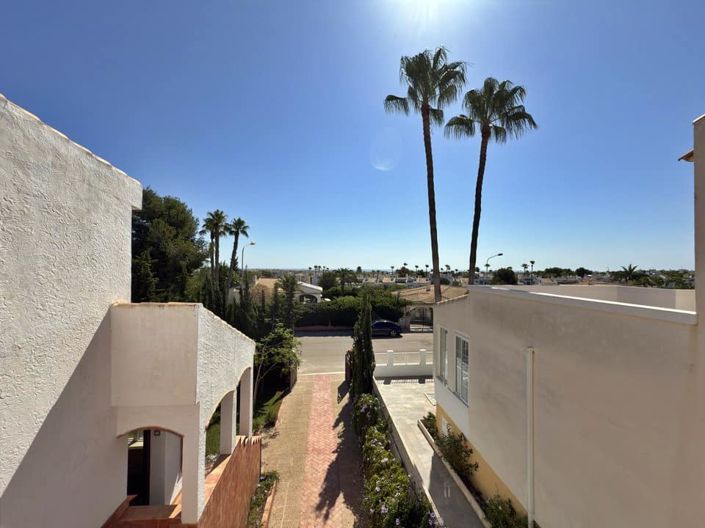 Image No.41-4 Bed Villa for sale