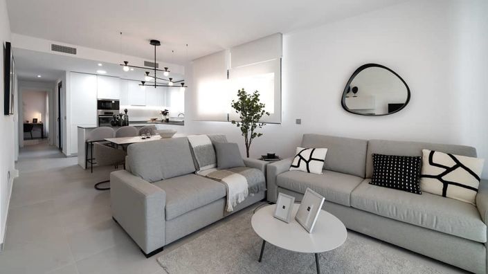 Image No.24-3 Bed Apartment for sale