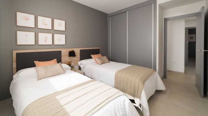 Image No.26-3 Bed Apartment for sale