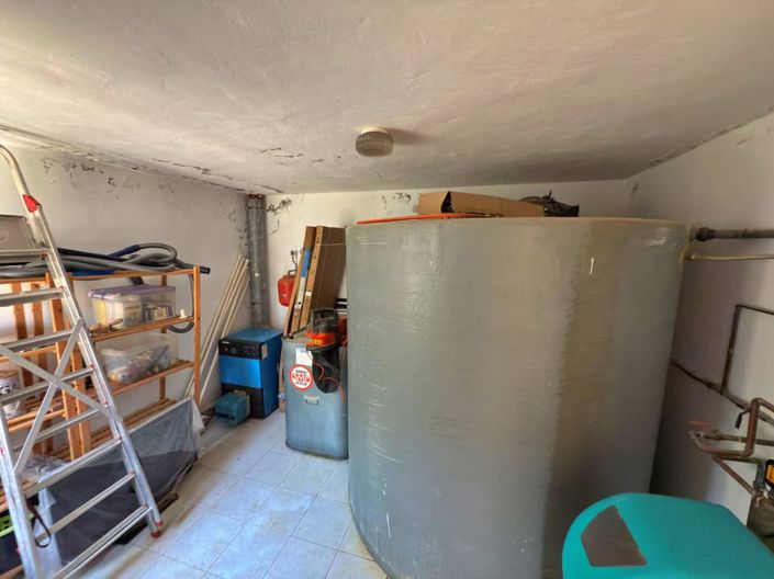 Image No.41-2 Bed Villa for sale