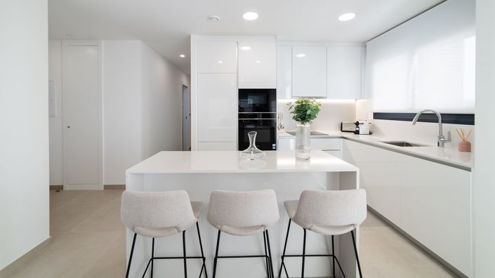 Image No.15-3 Bed Apartment for sale