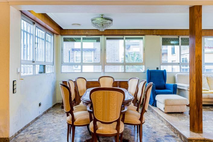 Image No.4-4 Bed Apartment for sale