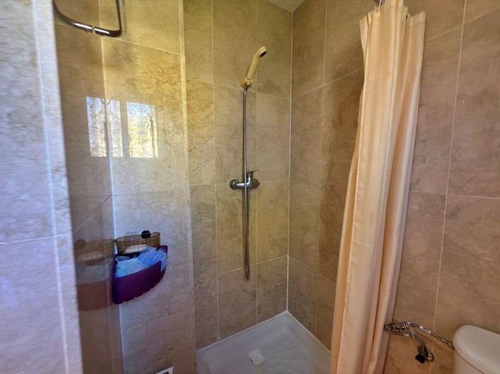 Image No.24-3 Bed Apartment for sale