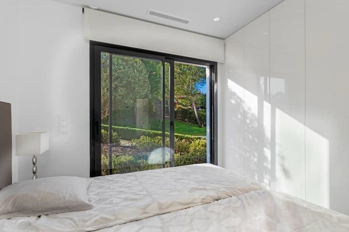 Image No.15-3 Bed Villa for sale