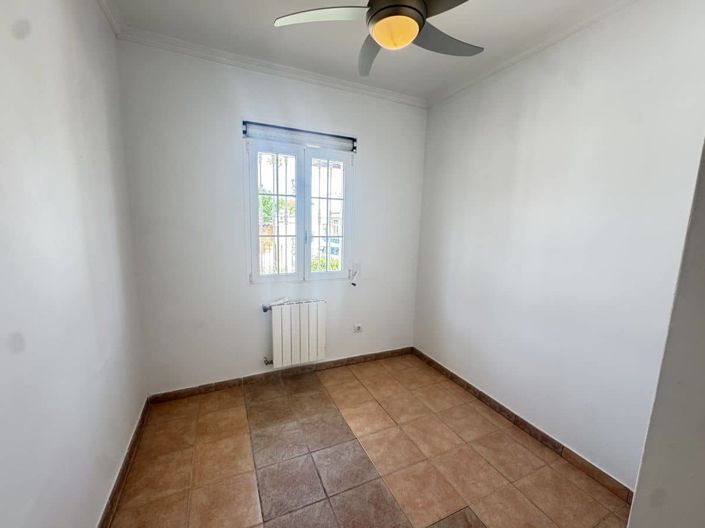 Image No.14-3 Bed Villa for sale