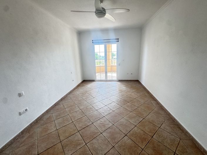 Image No.18-3 Bed Villa for sale