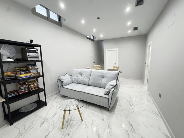 Image No.11-4 Bed Villa for sale