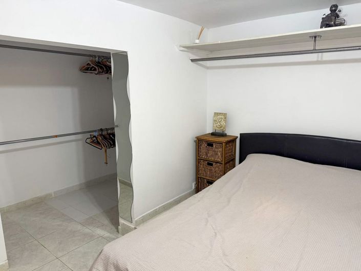 Image No.22-4 Bed Property for sale