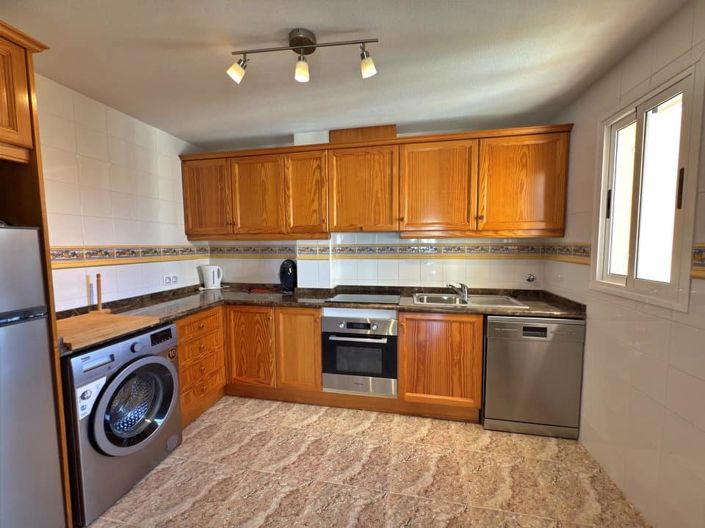 Image No.16-2 Bed Apartment for sale