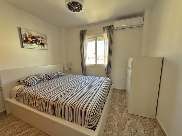 Image No.25-2 Bed Apartment for sale