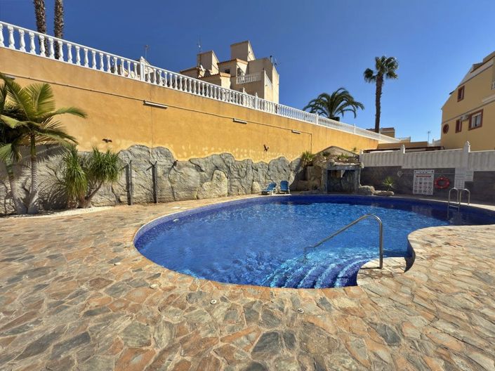 Image No.7-2 Bed Apartment for sale