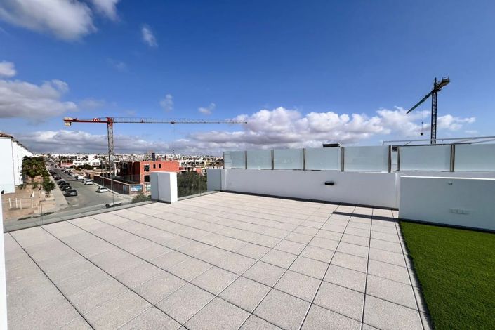 Image No.21-2 Bed Bungalow for sale