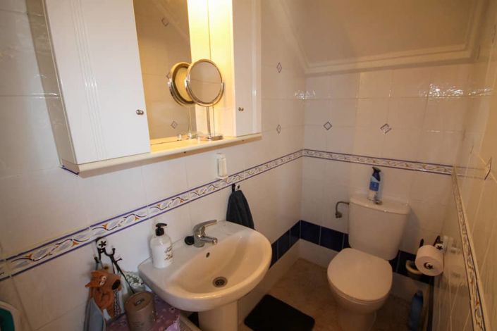 Image No.8-2 Bed Villa for sale