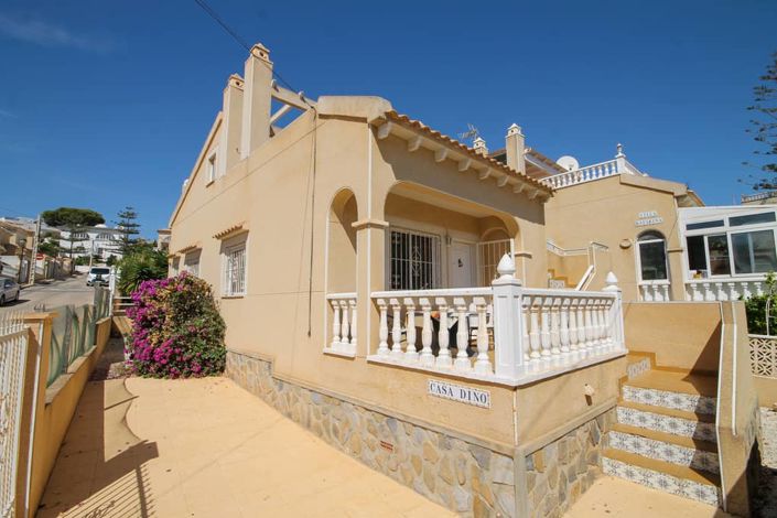Image No.1-2 Bed Villa for sale