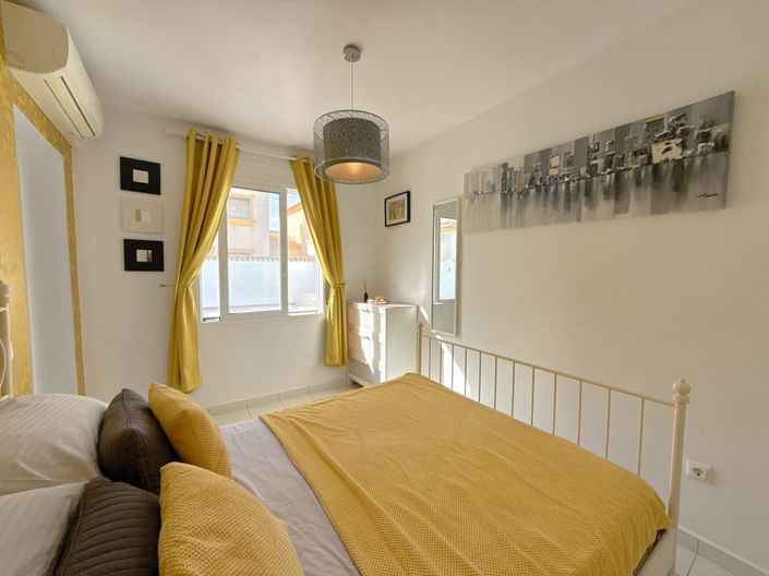 Image No.11-Villa for sale