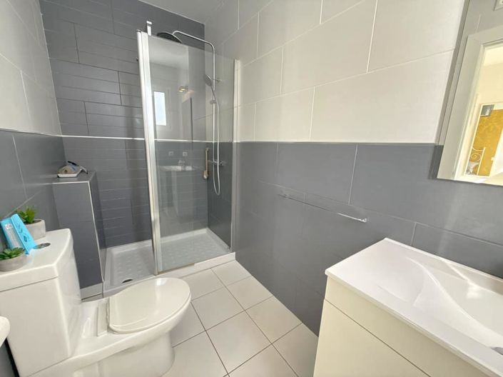 Image No.16-Villa for sale