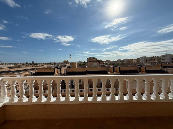 Image No.8-3 Bed Apartment for sale