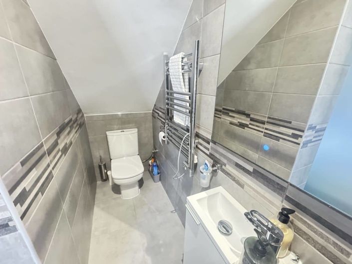 Image No.16-2 Bed Apartment for sale