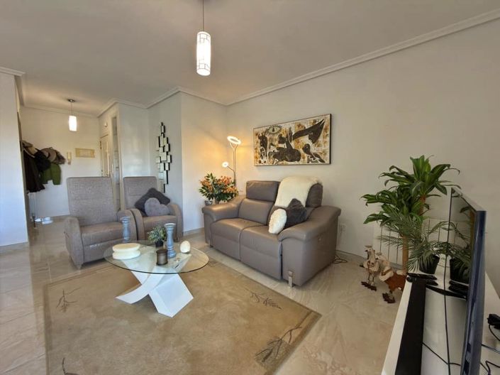 Image No.10-2 Bed Apartment for sale