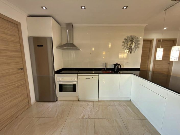 Image No.13-2 Bed Apartment for sale